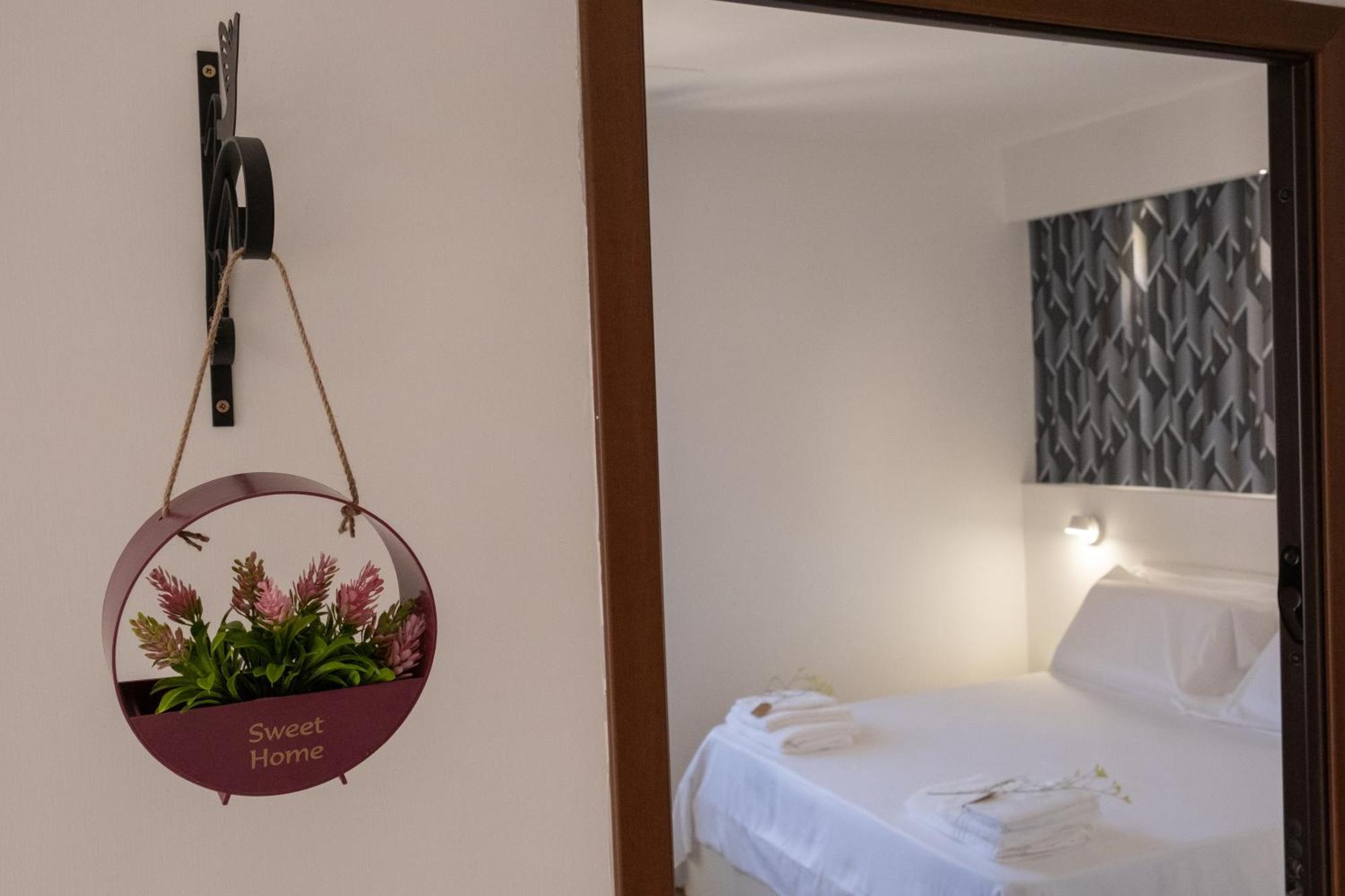 Coraline Deluxe Rooms Castellammare di Stabia Luaran gambar