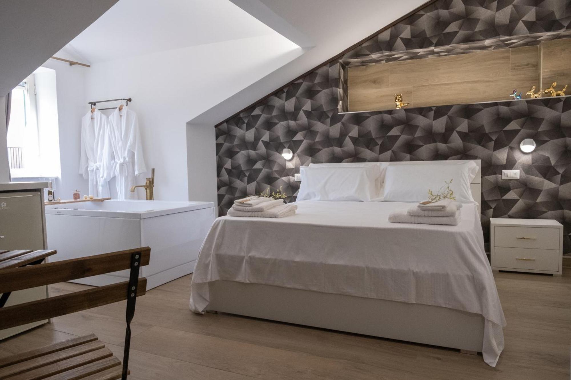 Coraline Deluxe Rooms Castellammare di Stabia Luaran gambar